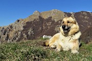 05 Io a riposo prima di affrontare la ripida salita finale per la vetta del Due Mani